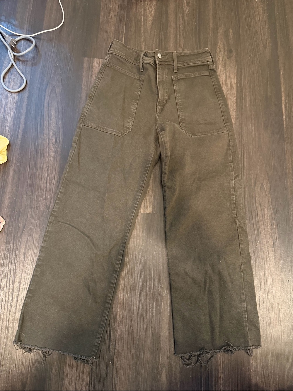 Womens Olive Green Straight-Leg Jeans